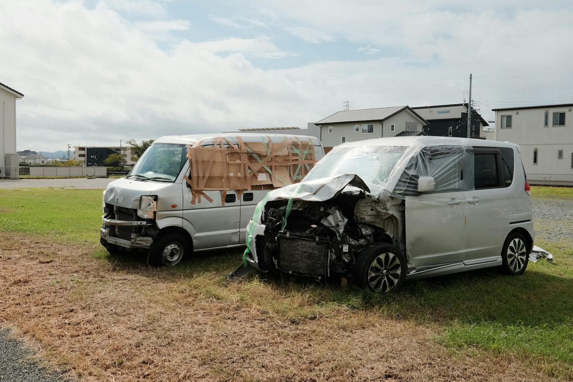 Illustration of a crashed commercial truck and car on a road with checklist items.